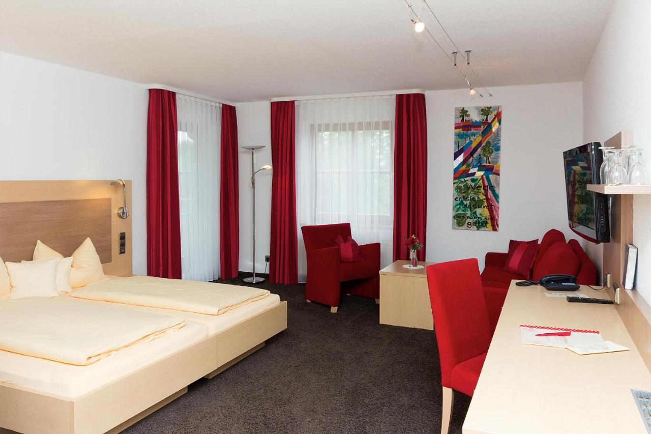 Gasthaus Hotel Zum Mohren Niederstotzingen Esterno foto